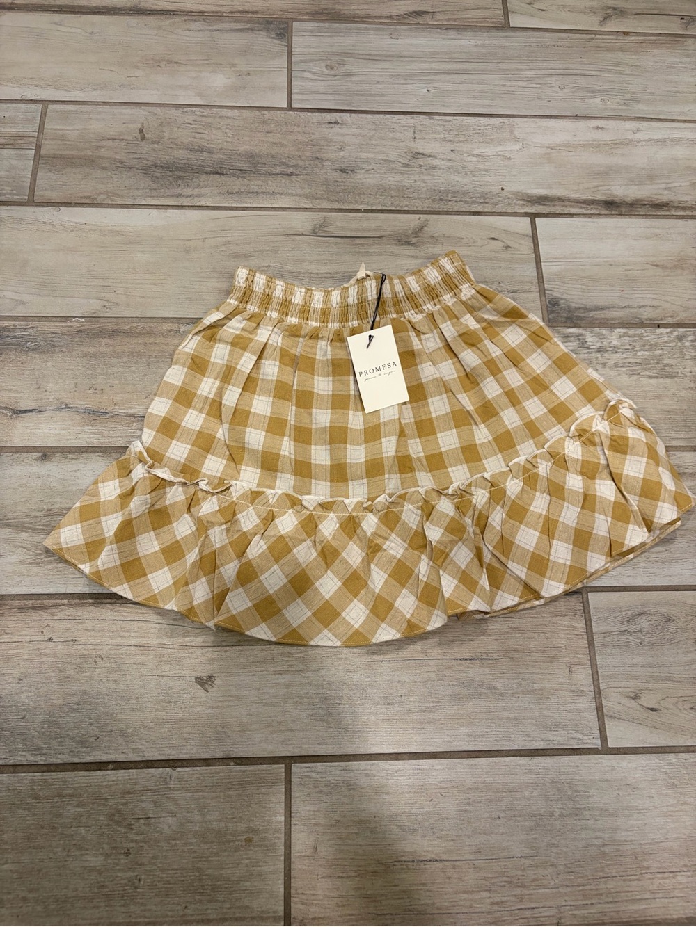 Promesa Plaid Ruffle Mini Skirt in Mustard - Picture 2 of 2